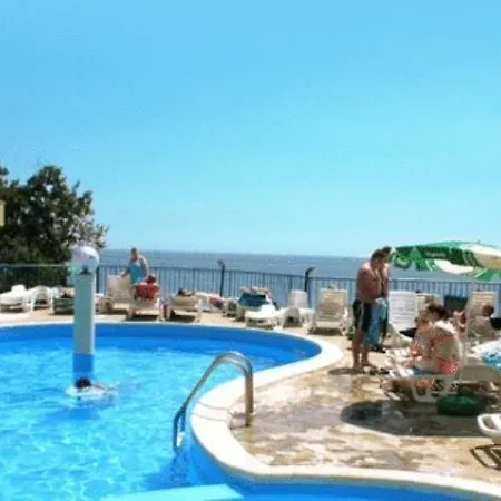 Bonita Golden Sands